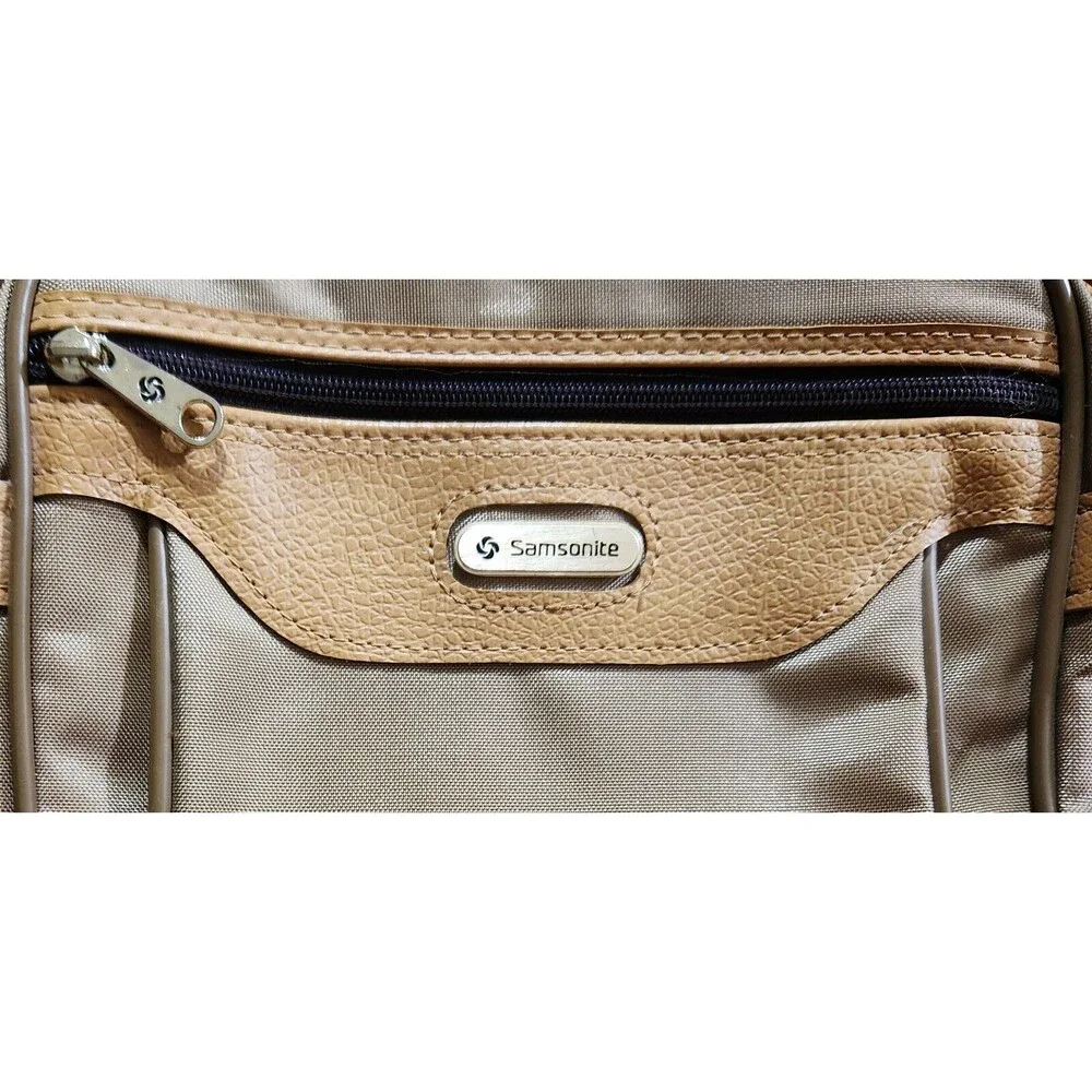 Vintage Samsonite Carry On Bag Adjustable Shoulder Strap Safari Tan 10.5” X 9”
